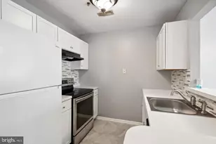 20 Foxglove Dr, Delran, NJ 08075 - Photo 9