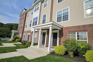 109 Kramer Ct, Florence, NJ 08518 - Photo 1