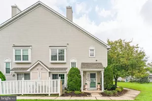 105 Oswego Ct, Mount Laurel, NJ 08054 - Photo 3