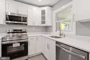 86 Medford Ln, Willingboro, NJ 08046 - Photo 7