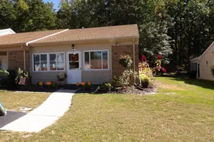 6 Gramercy Pl, Southampton Twp, NJ 08088 - Photo 3