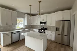 730 E 2nd St, Florence, NJ 08518 - Photo 13