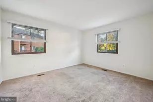 1001 Woodhollow Dr, Marlton, NJ 08053 - Photo 19