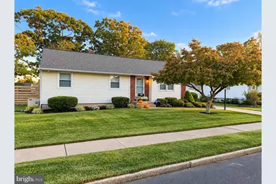 700 Linfield Avenue, Delran, NJ 08075 - Photo 1