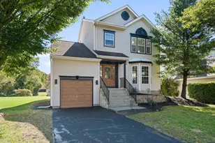 4 Cherokee Trail, Burlington, NJ 08016 - Photo 3