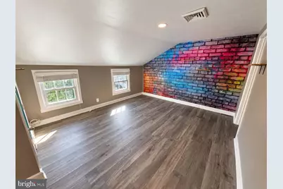 208 St Mary Street, Burlington, NJ 08016 - Photo 27