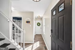 3 Grayson Pl, Burlington, NJ 08016 - Photo 5