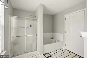 9 Roslyn Dr, Delran, NJ 08075 - Photo 15