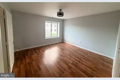 7 E Mill Road #D, Maple Shade, NJ 08052 - Photo 5