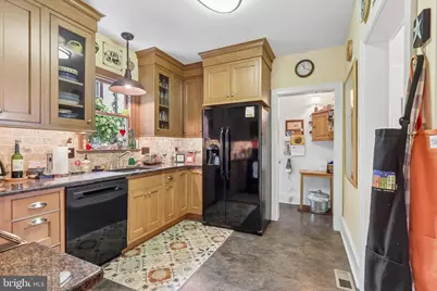 411 W 3rd Street, Moorestown, NJ 08057 - Photo 11