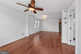152 E 7th St, Burlington, NJ 08016 - Photo 3