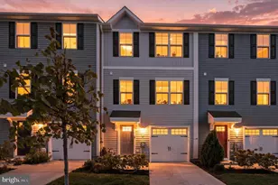 12 L Wendowski St, Beverly, NJ 08010 - Photo 3