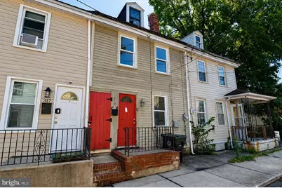 319 York Street, Burlington, NJ 08016 - Photo 1