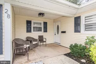 28 Gimble Ln, Willingboro, NJ 08046 - Photo 5