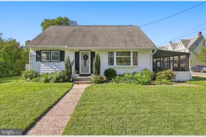 200 Conover Street, Burlington, NJ 08016 - Photo 1