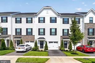 25 Sage Wy, Mount Laurel, NJ 08054 - Photo 1