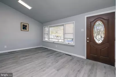 524 N Coles Avenue, Maple Shade, NJ 08052 - Photo 7