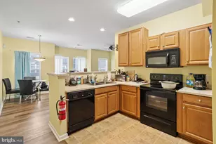 19 Fox Ct, Delanco, NJ 08075 - Photo 7