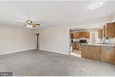 418 Lee Avenue, Beverly, NJ 08010 - Photo 5