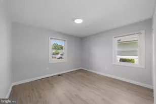 12 Holbrook Ln, Willingboro, NJ 08046 - Photo 17