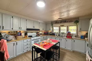 7754 Raymond Dr, Millville, NJ 08332 - Photo 3