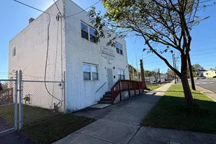 511 E Grape St, Vineland, NJ 08360 - Photo 3