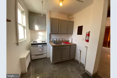 13 N East Boulevard #2ND FLOOR, Vineland, NJ 08360 - Photo 9