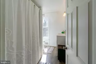 1071 E Park Ave, Vineland, NJ 08360 - Photo 55