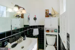 1071 E Park Ave, Vineland, NJ 08360 - Photo 31