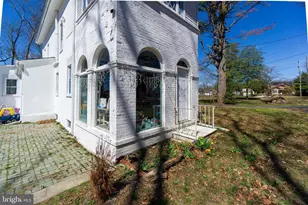 1071 E Park Ave, Vineland, NJ 08360 - Photo 13