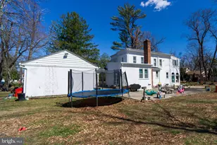 1071 E Park Ave, Vineland, NJ 08360 - Photo 9