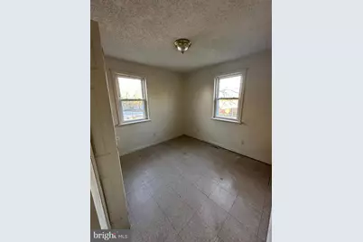 204 Sharp Street N, Millville, NJ 08332 - Photo 11