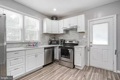 417 E Main Street, Millville, NJ 08332 - Photo 5