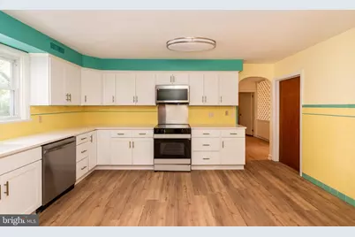 27 S State Street, Vineland, NJ 08360 - Photo 21