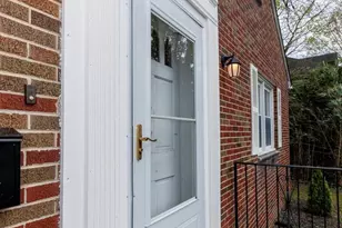 27 S State St, Vineland, NJ 08360 - Photo 3