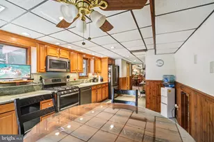 328 Esibill Ave, Millville, NJ 08332 - Photo 35