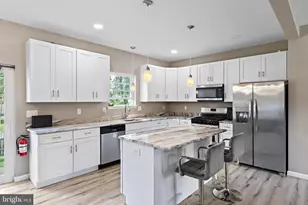 4 Elmwood Ave, Vineland, NJ 08360 - Photo 3