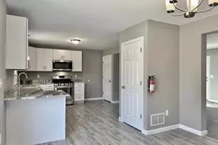 1050 Hickory Dr, Vineland, NJ 08360 - Photo 13