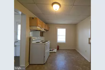 502 E Main Street, Millville, NJ 08332 - Photo 17
