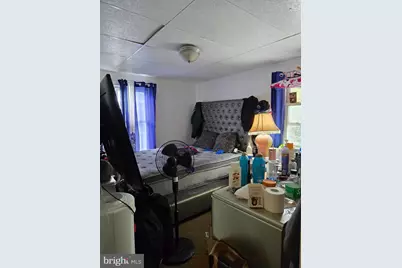 320 E Oak Street, Millville, NJ 08332 - Photo 19