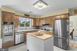 1154 McClain Dr, Vineland, NJ 08361 - Photo 11