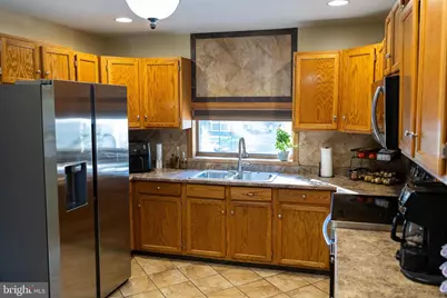 18 S Myrtle Street, Vineland, NJ 08360 - Photo 5
