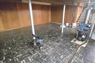 811 N 7th St, Millville, NJ 08332 - Photo 25