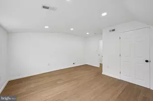 998 E Butler Ave, Vineland, NJ 08361 - Photo 19