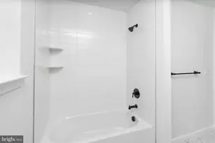 312 Cindy Dr, Vineland, NJ 08360 - Photo 35