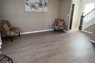 330 W Peach St, Vineland, NJ 08360 - Photo 7