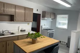 708 E Chestnut Ave, Vineland, NJ 08360 - Photo 11