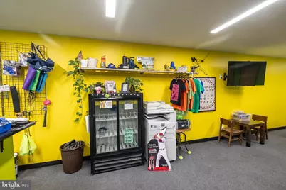 102 S 8th St S S, Millville, NJ 08332 - Photo 37