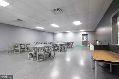 102 S 8th St S S, Millville, NJ 08332 - Photo 13