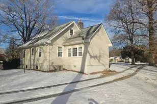 1081 E Butler Ave, Vineland, NJ 08360 - Photo 3